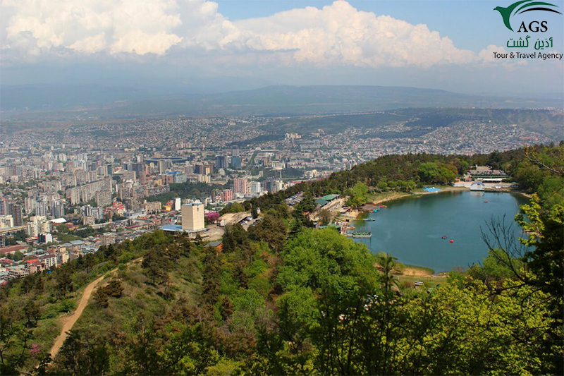دریاچه لاک پشت