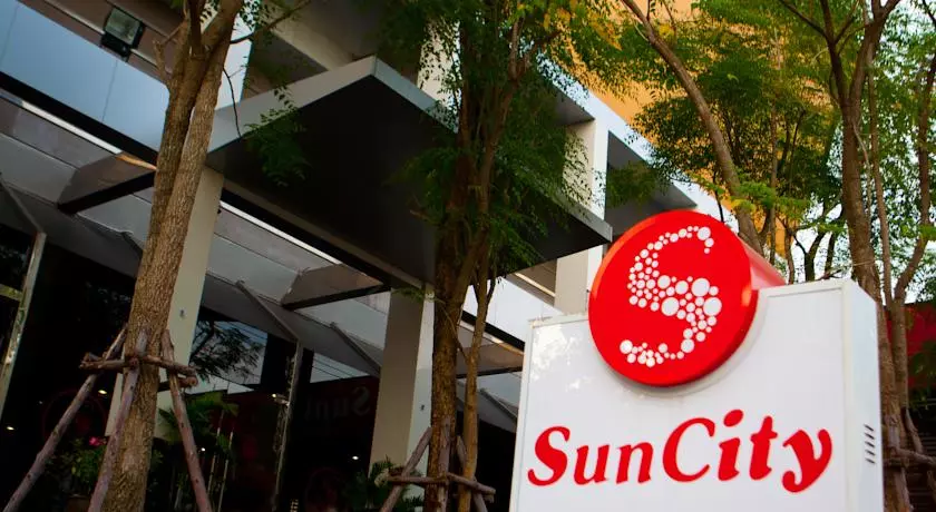 SUN CITY